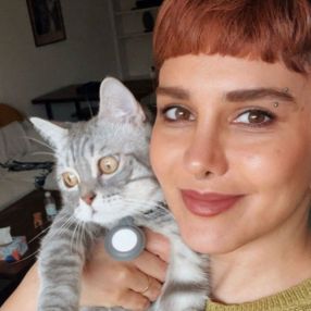 Behnaz, Babysitter in Hamburg