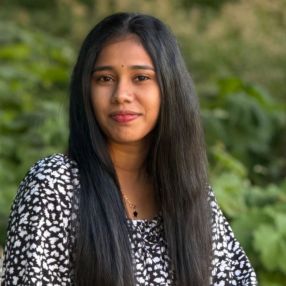 Keshika, Babysitter in Kleve
