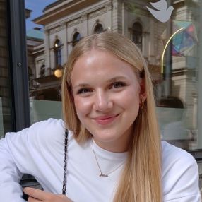 Anna, Babysitter in Voerde (Niederrhein)