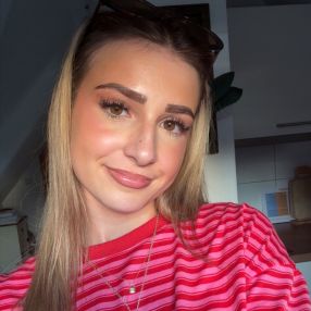 Laura, Babysitter in Görlitz