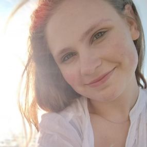 Yara, Babysitter in Magdeburg
