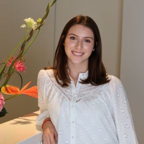 Emily, Babysitter in Frankfurt am Main