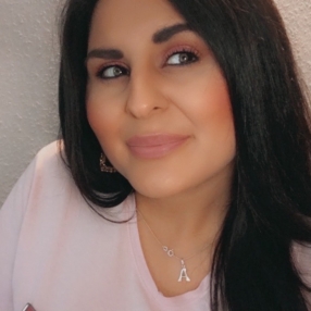 Prusha, Babysitter in Northeim
