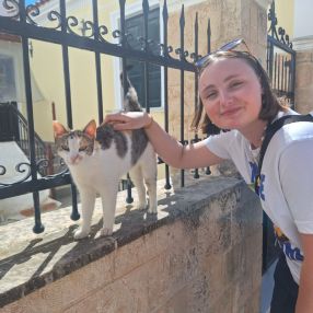 Lilly, Babysitter in Friedberg