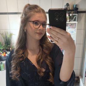 Rabea, Babysitter in Hückeswagen