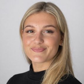Gianna, Babysitter in Köln