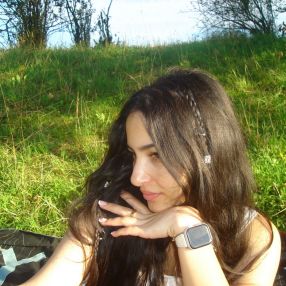 Leza, Babysitter in Ulm