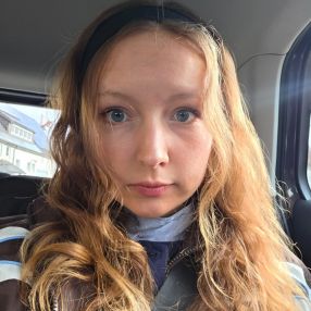 Nicole, Babysitter in Hameln