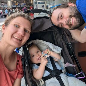 Elmira, Familie in Feucht