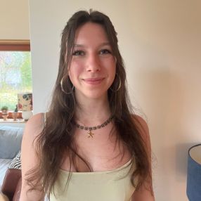 Enna, Babysitter in Falkensee