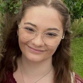 Selina, Babysitter in Zweibrücken