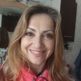 Androniki, Familie in Eitorf