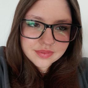 Sarah, Babysitter in Siegen