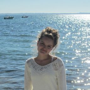 Ella, Babysitter in Erding