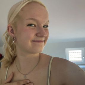 Finja, Babysitter in Wegberg
