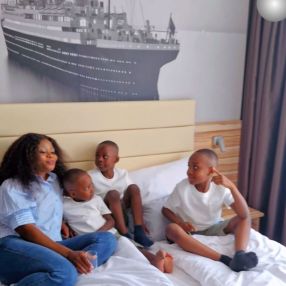 Favour85, Familie in Hannover