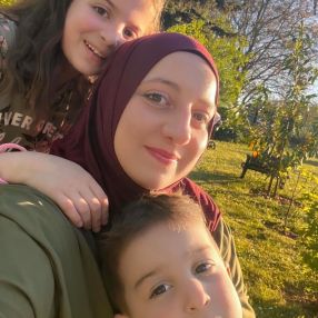 Tuğba, Familie in Wiesbaden