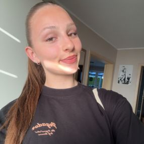 Stella, Babysitter in Bünde