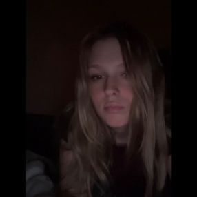 Viviane, Babysitter in Jüchen