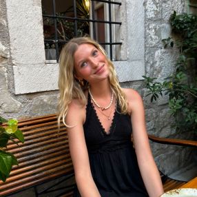Sara, Babysitter in Frankfurt am Main