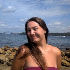 Leonie, Babysitter in Koblenz