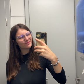 Jacqueline, Babysitter in Kirchheim unter Teck