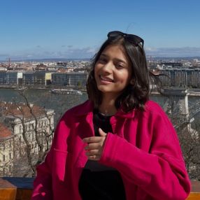 Muskan, Babysitter in Nürnberg