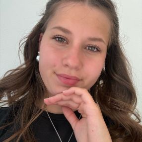 Jule, Babysitter in Freiberg
