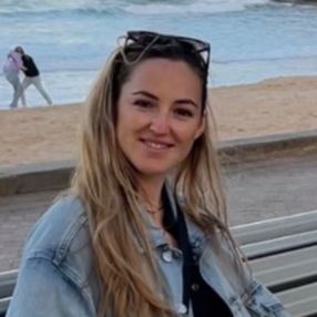 Nina, Babysitter in München