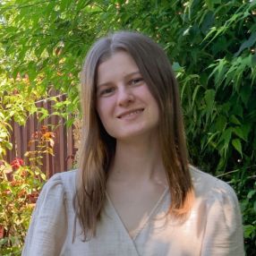 Yana, Babysitter in Cloppenburg