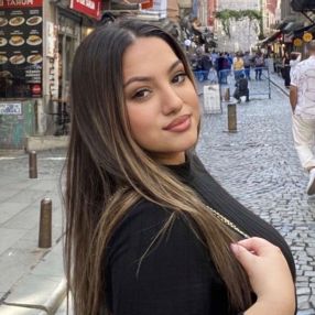 Lorena, Babysitter in Nauheim