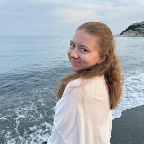 Rebekka, Babysitter in Dillingen an der Donau