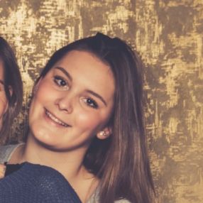 Marie, Babysitter in Hürth