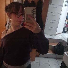 Lea, Babysitter in Gernsheim