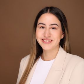 Huriye, Babysitter in Bietigheim-Bissingen