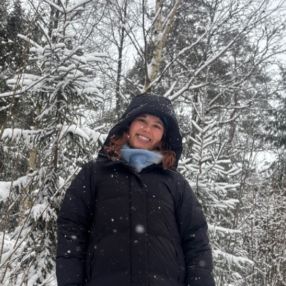 Amira, Babysitter in München