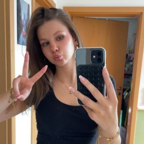Meliah, Babysitter in Stahnsdorf