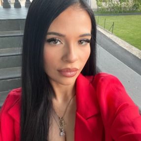Kaltrina, Babysitter in Böblingen