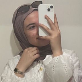 Hiba, Babysitter in Homburg