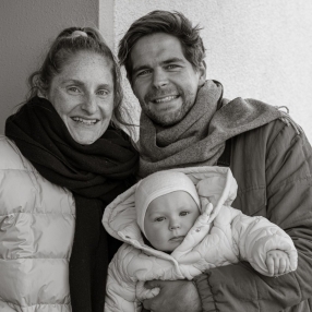 Mukunda, Familie in München