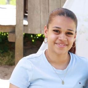 Nayla, Babysitter in Linkenheim-Hochstetten