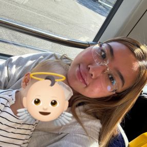 Aizhan, Babysitter in München