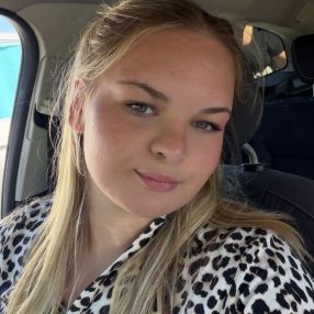 Mia, Babysitter in Ahlen
