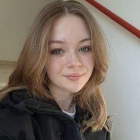 Hannah, Babysitter in Werdau