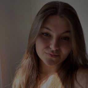Zoe, Babysitter in Sömmerda