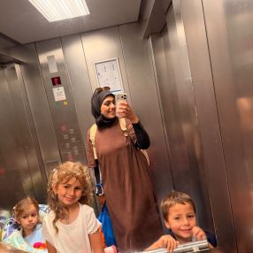 Asmae, Familie in Hannover