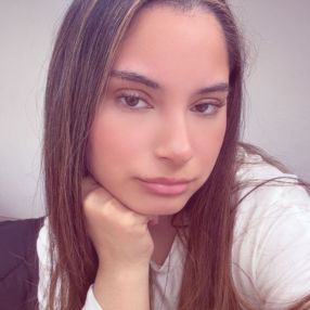 Esmira, Babysitter in Seesen