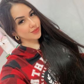 Karla Rosali, Babysitter in Stuttgart