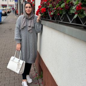 Hasena, Babysitter in Bad Homburg vor der Höhe