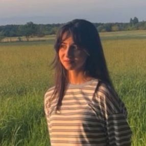 Yaren, Babysitter in Rodgau